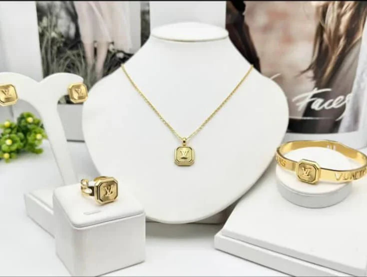 Square LV Emblem Jewelry Set